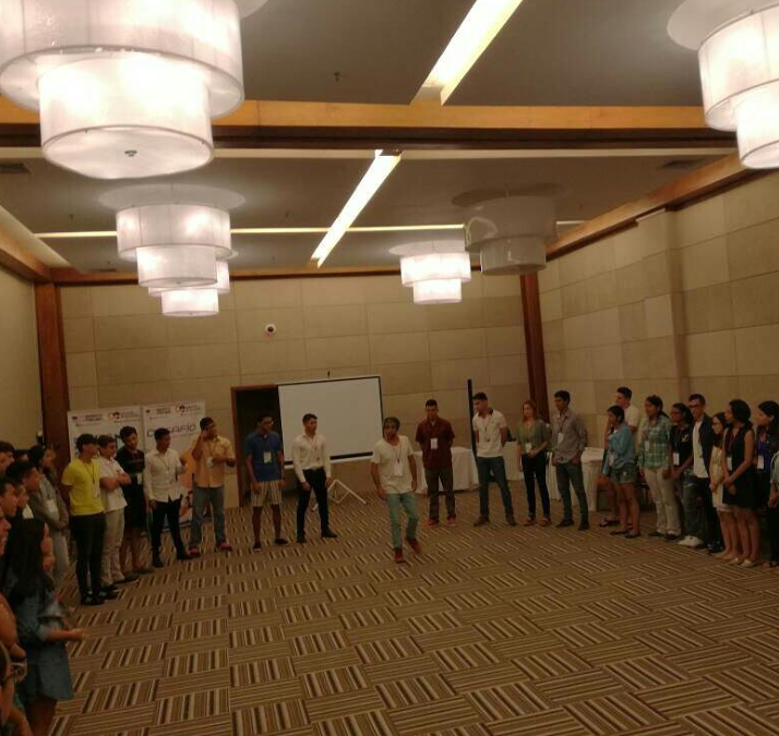 Actividad con Jorge Parra en la apertura del Young Entrepreneur 2017