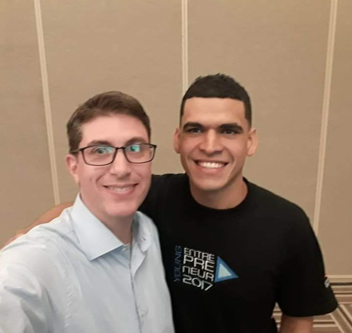 Edgar Brito, El cirujano de la electrónica, ganador Young Entrepreneur 2017