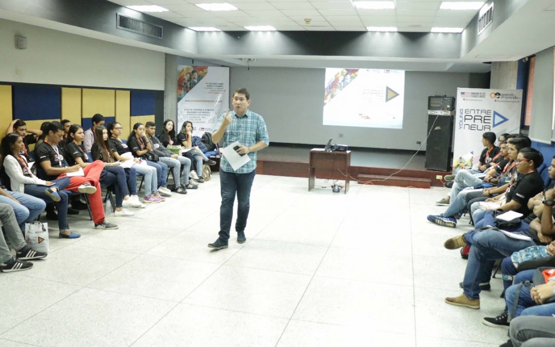 Jóvenes de Puerto Ordaz apuestan por su futuro como emprendedores